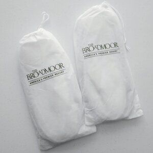 NEW Pair of 2 THE BROADMOOR Hotel Resort Slippers - Colorado Springs